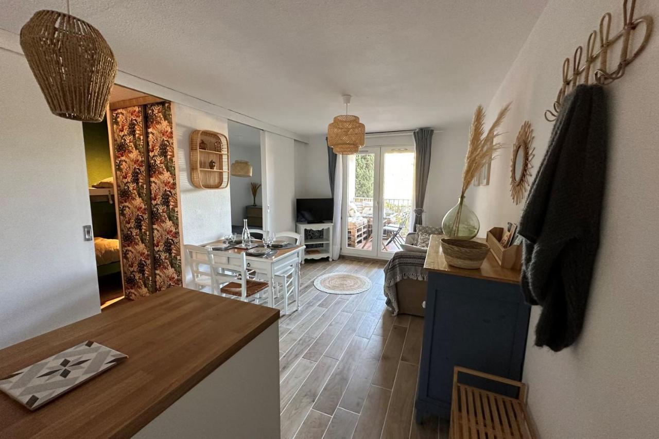 Very Cosy Apartment At 200 M From The Beaches La Londe-les-Maures Exterior foto